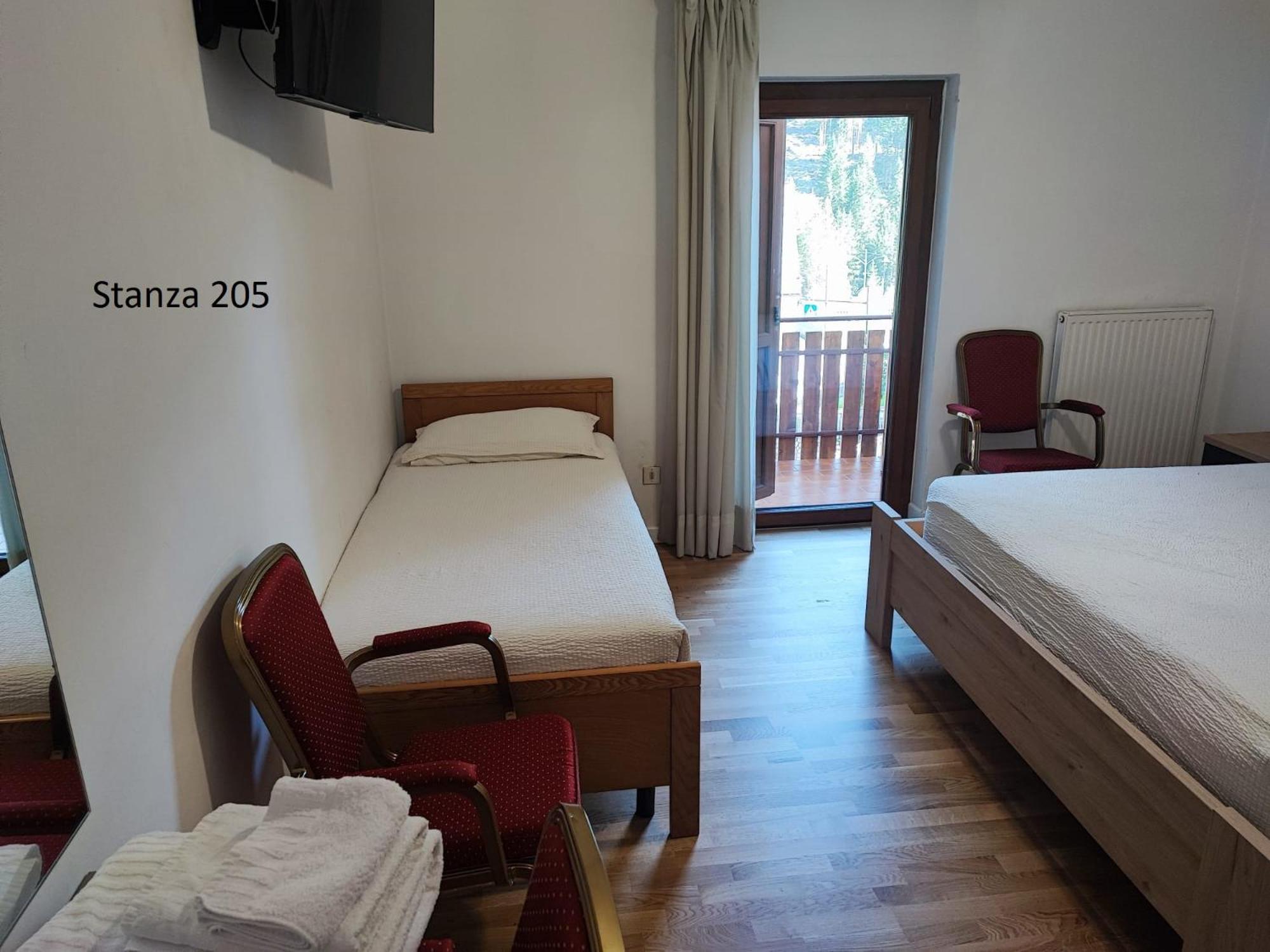 Hotel Pizboe マッツィン エクステリア 写真